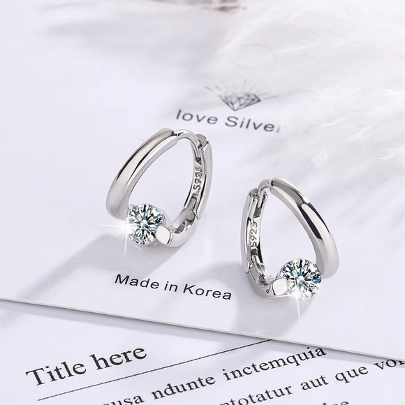 New Sterling Silver 925 Small Round Zircon Rhinestones Hoop Earrings - Picture 2 of 4
